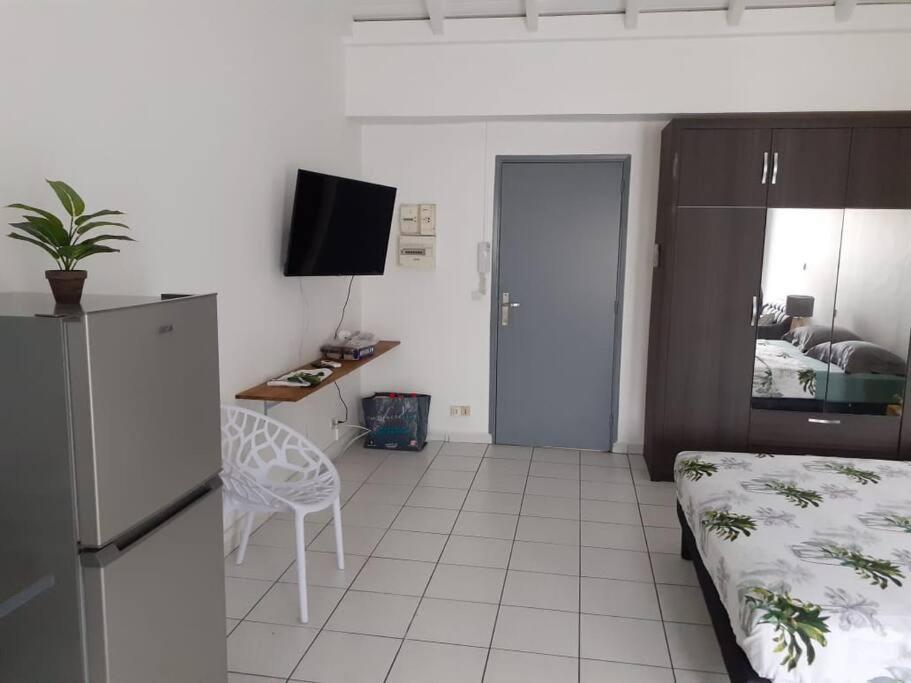 Séjour d’affaires ou de loisirs à Pointe à Pitre Exterior foto